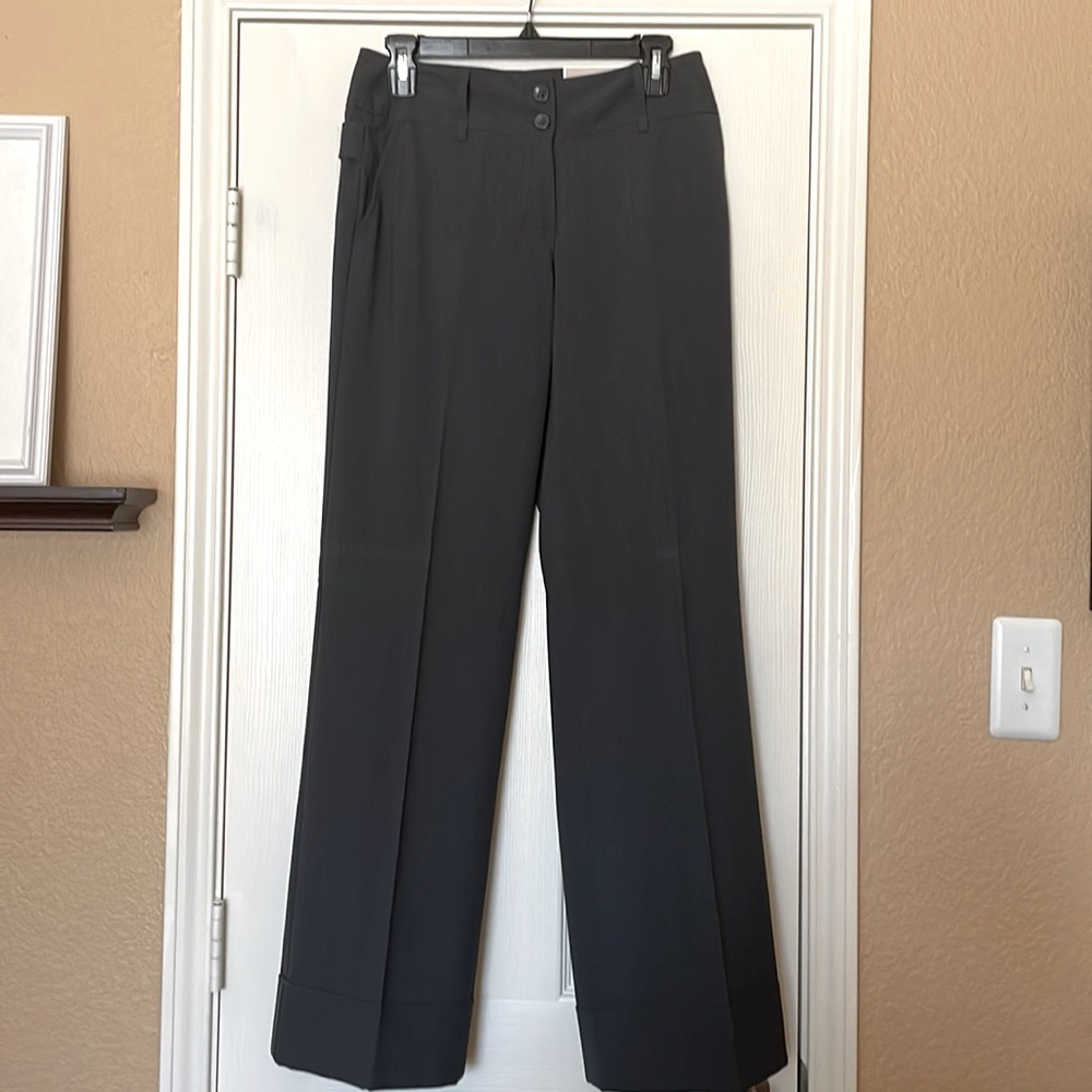 NWT- gray wide-leg dress pants